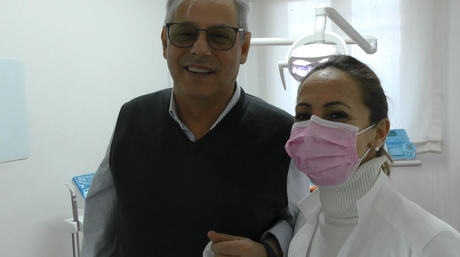 Implantologia carico immediato impianti dentali fissi con poco osso
